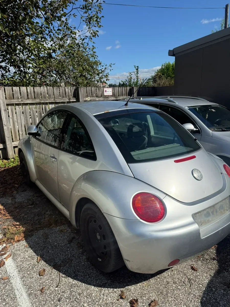 Volkswagen Beetle 2001 photo 3
