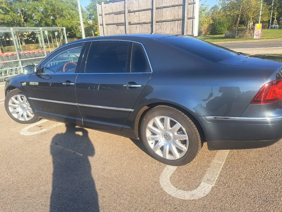 Volkswagen Phaeton 2007 photo 3