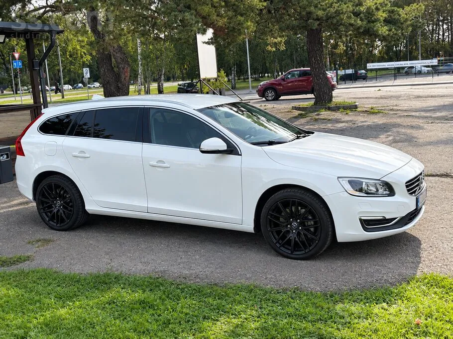Volvo V60 2013 photo 5