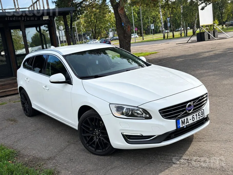 Volvo V60 2013 photo 4