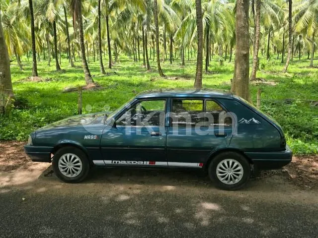 Mazda Familia 1995 photo 3