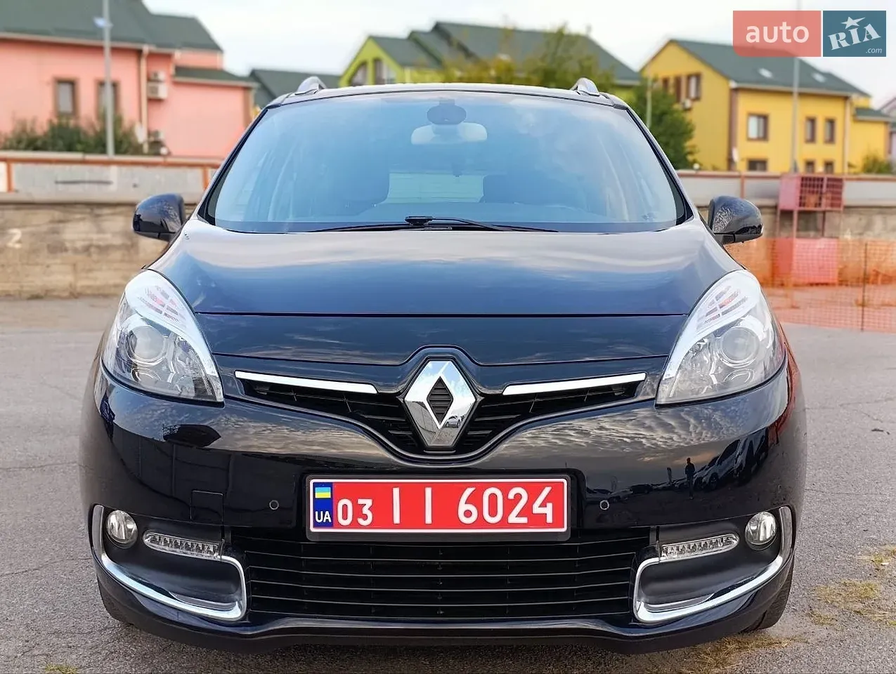 Renault Grand Scenic 2014 photo 2