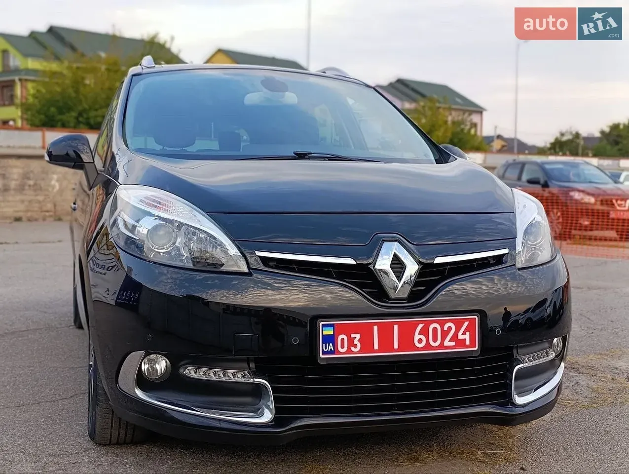 Renault Grand Scenic 2014 photo 4