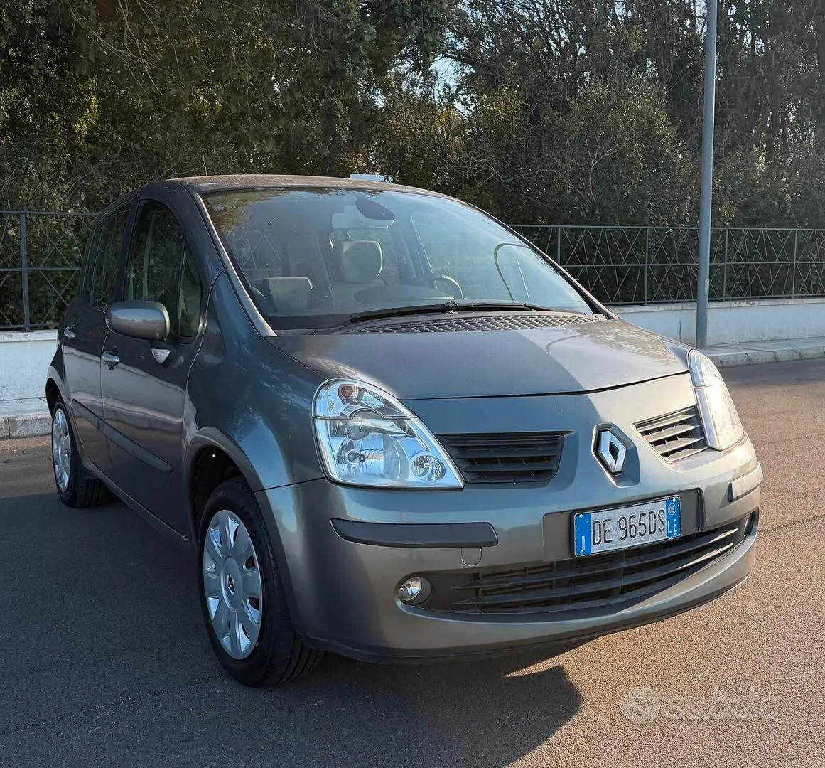 Renault Modus 2006 photo 2