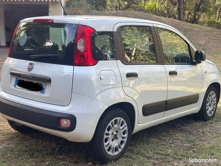 Fiat Panda 2019 photo 2
