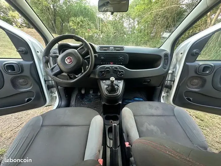 Fiat Panda 2019 photo 3