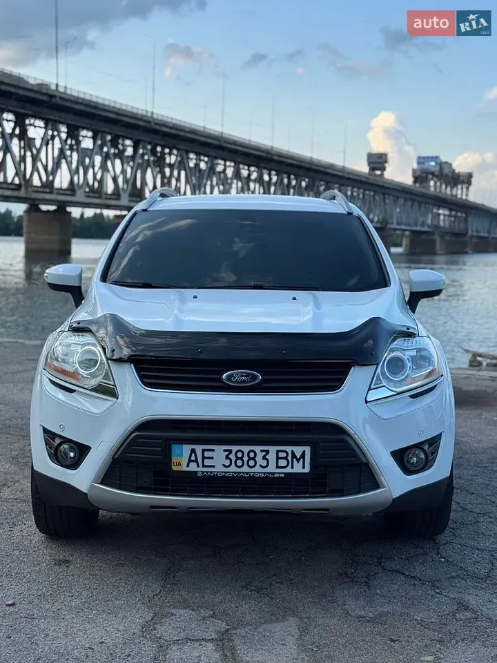 Ford Kuga 2011 photo 3