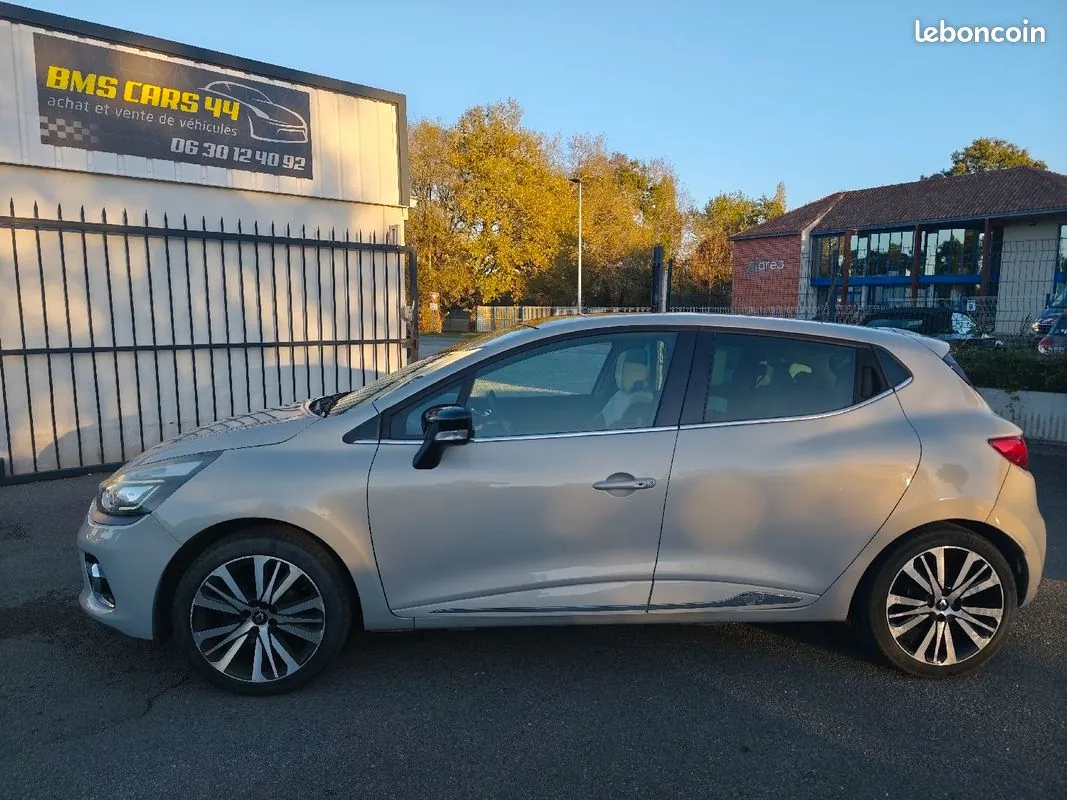 Renault Clio 2015 photo 3