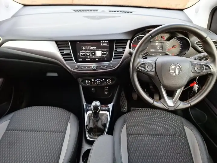 Vauxhall Crossland X 2019 photo 3