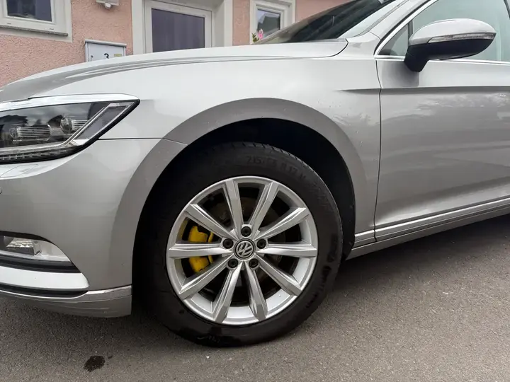 Volkswagen Passat 2015 photo 2