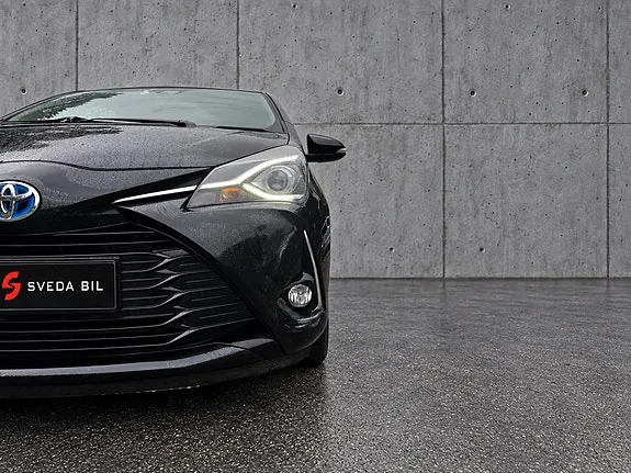 Toyota Yaris 2017 photo 5