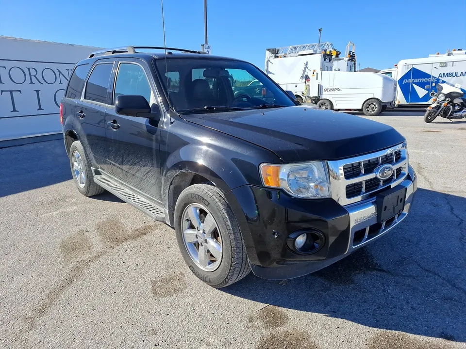 Ford Escape 2012 photo 3