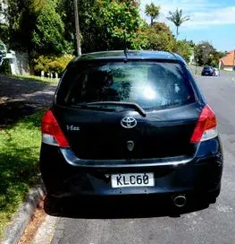 Toyota Vitz 2008 photo 2
