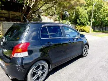 Toyota Vitz 2008 photo 5