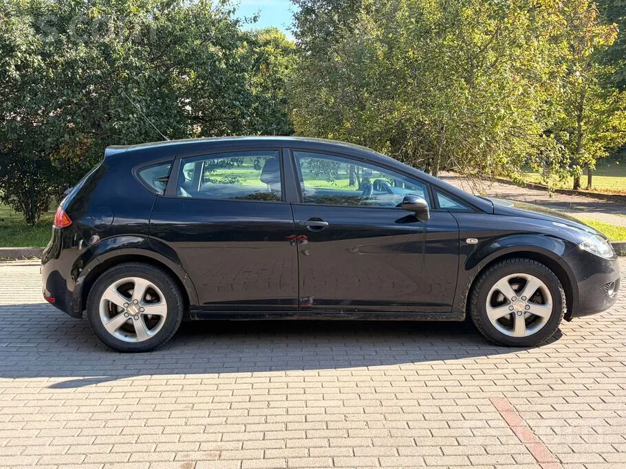 Seat Leon 2008 photo 4