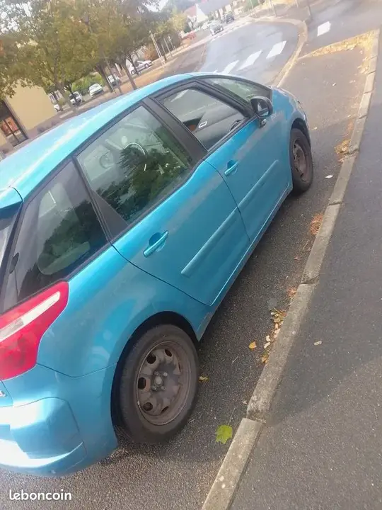 Citroen C4 Picasso 2007 photo 3