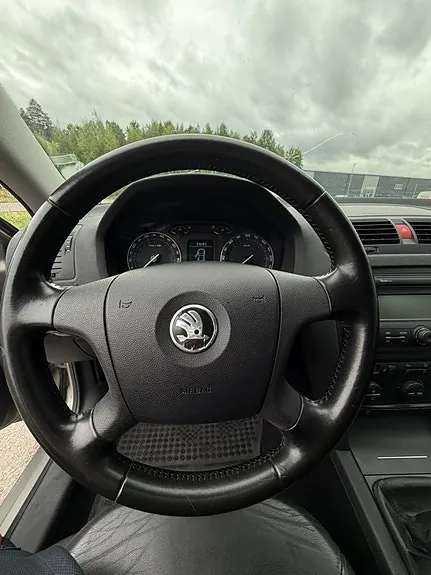 Skoda Octavia 2007 photo 4