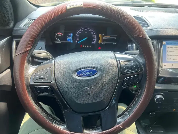 Ford Everest 2019 photo 5