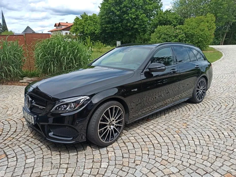 Mercedes-Benz C43