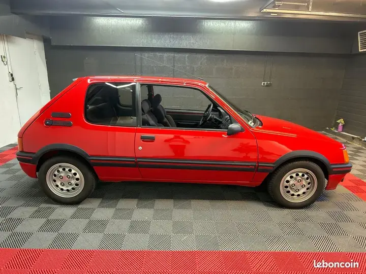 Peugeot 205 1988 photo 5
