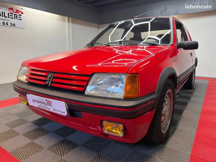 Peugeot 205 1988 photo 2