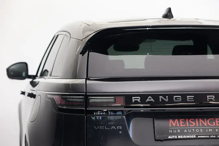 Land Rover Range Rover Velar 2026 photo 3