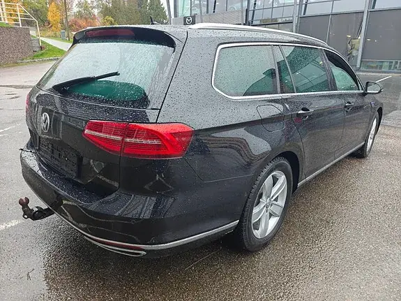 Volkswagen Passat 2017 photo 5