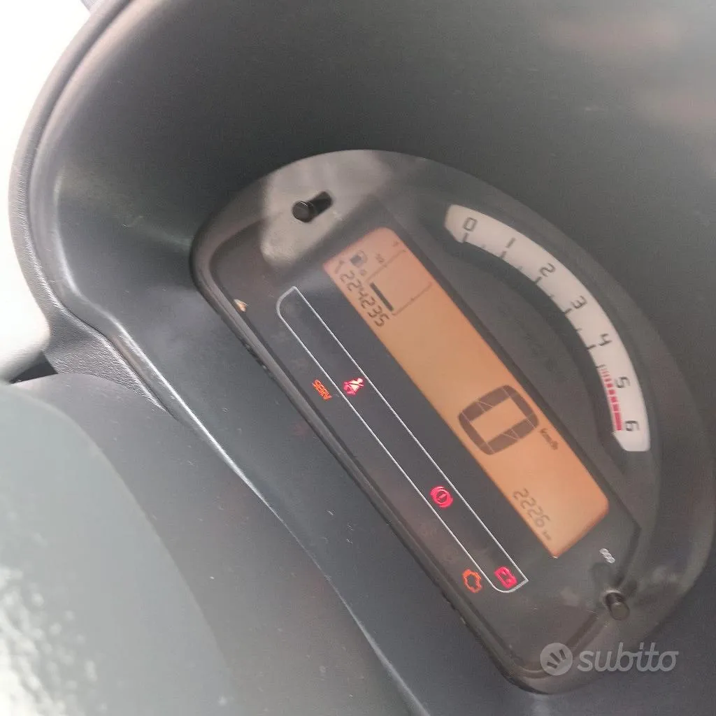 Citroen C3 2007 photo 3