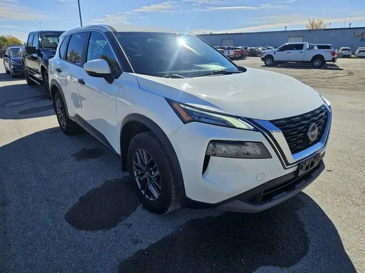 Nissan Rogue 2022 photo 4
