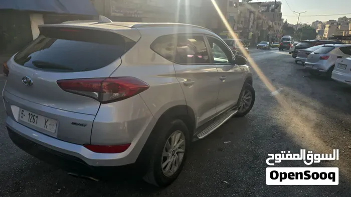 Hyundai Tucson 2016 photo 2