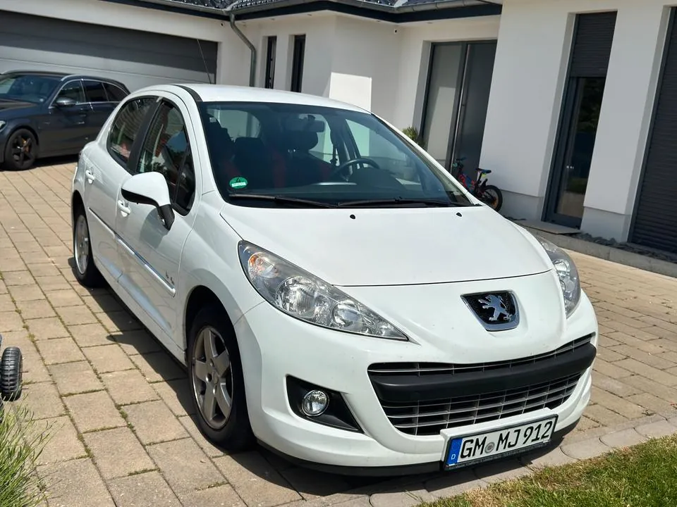 Peugeot 207