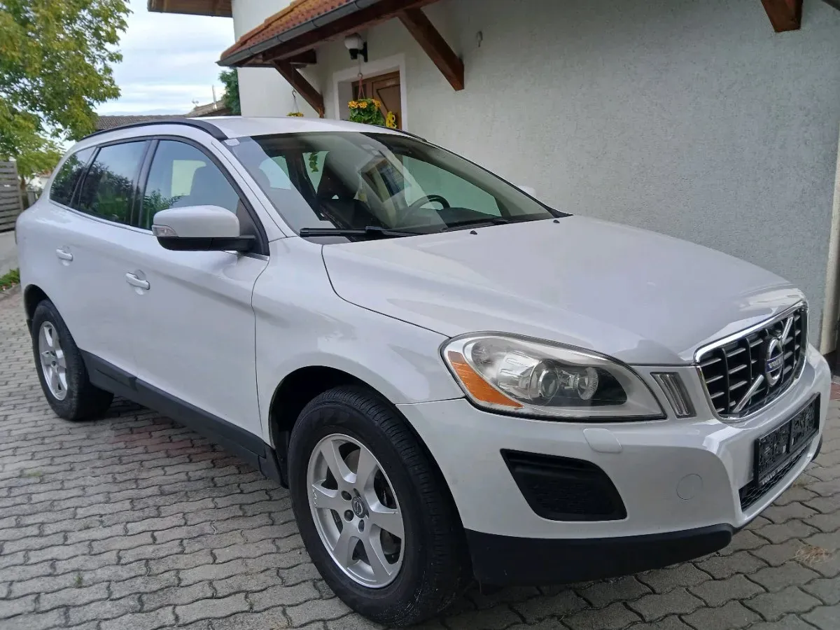 Volvo Xc60 2011 photo 3