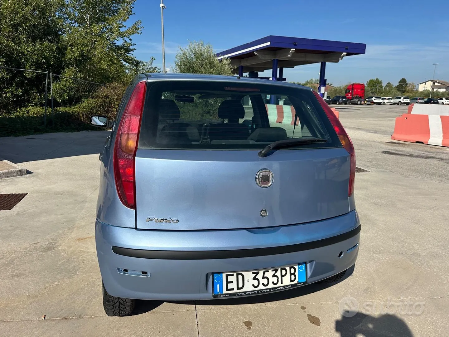Fiat Punto 2010 photo 5