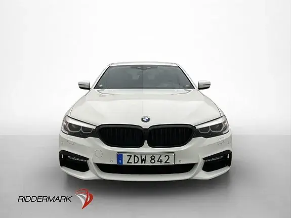 BMW 530E 2018 photo 2