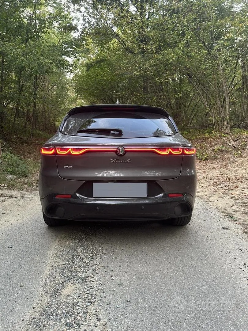 Alfa Romeo Tonale 2023 photo 3