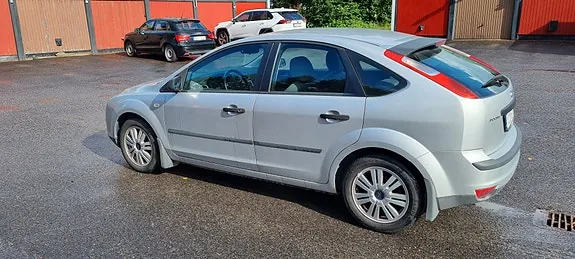 Ford Focus 2006 photo 2