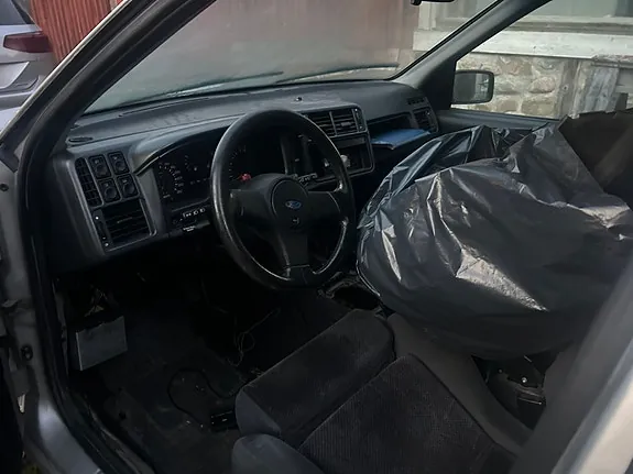 Ford Sierra 1992 photo 3