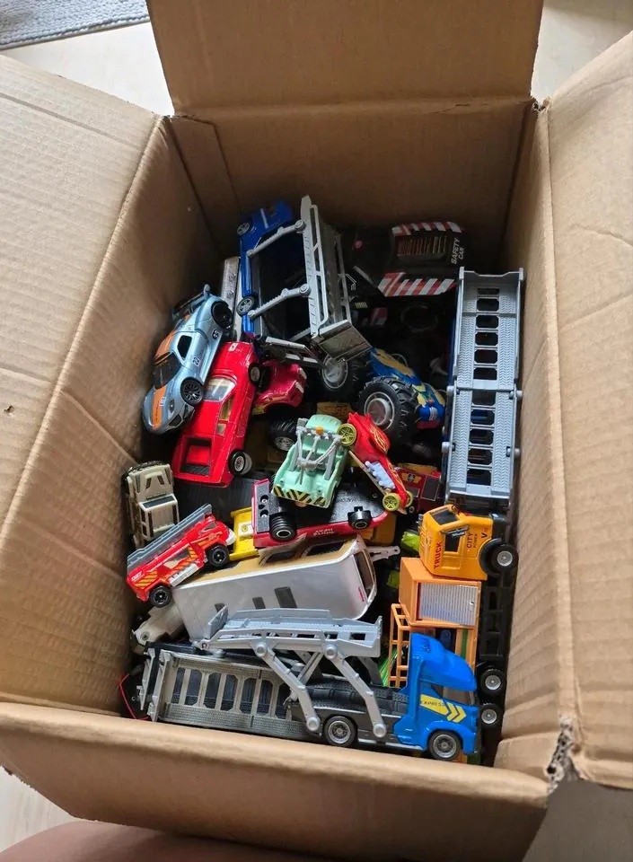 Hot Wheels Cars Und Co. Autos