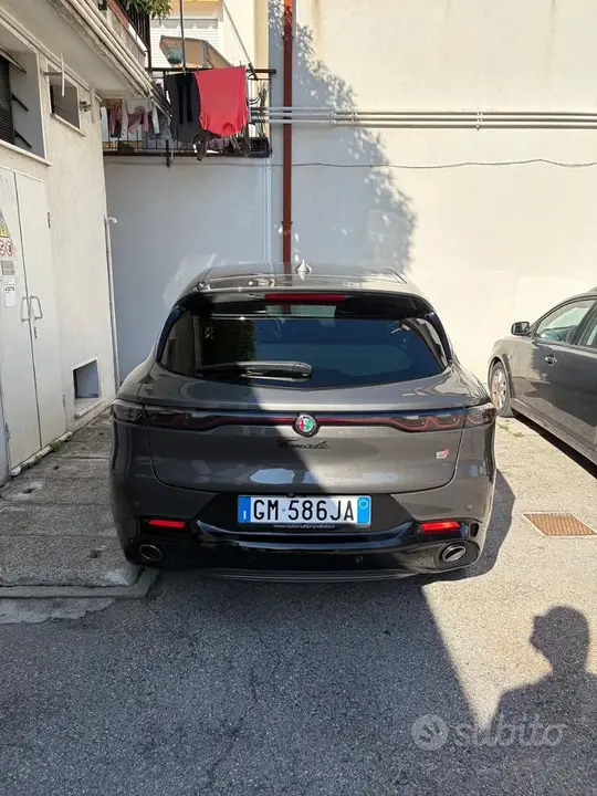 Alfa Romeo Tonale 2023 photo 3