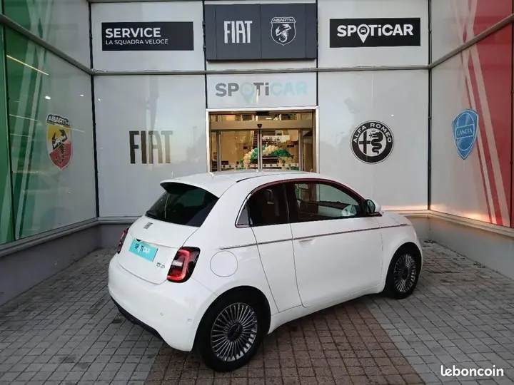 Fiat 500 2023 photo 4