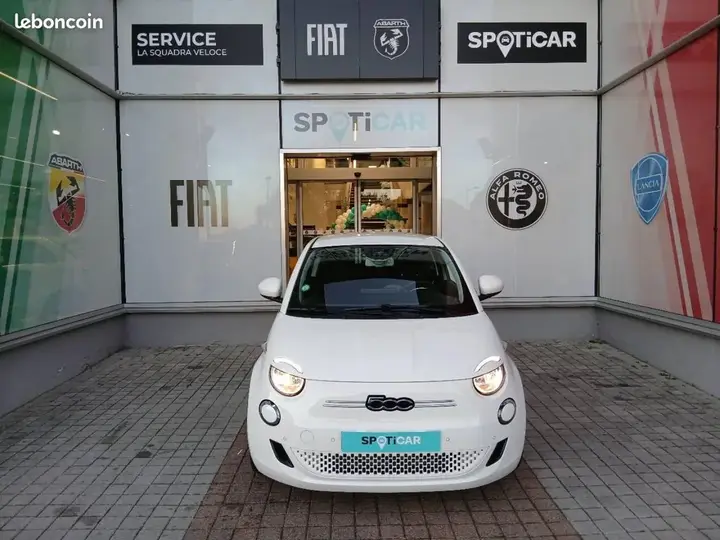 Fiat 500 2023 photo 2