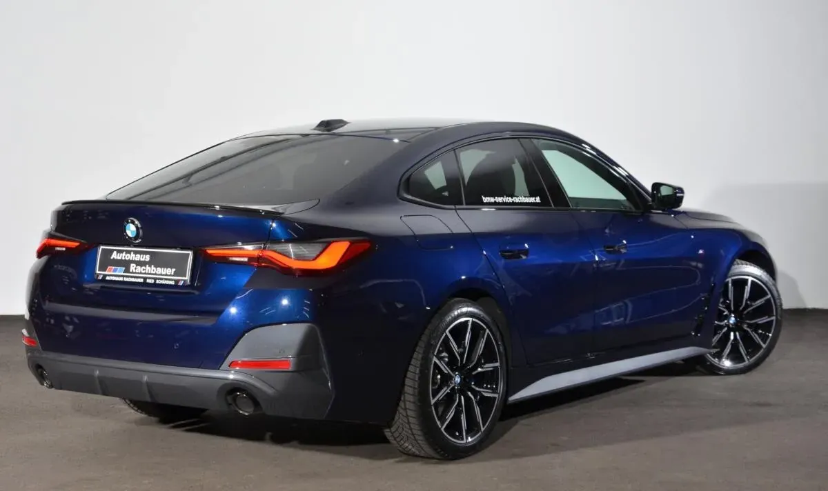 BMW 4 Series 2024 photo 2