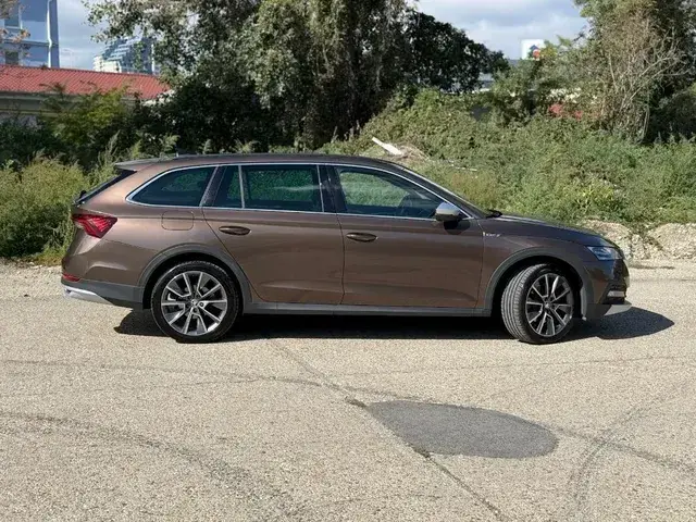 Skoda Octavia 2020 photo 2