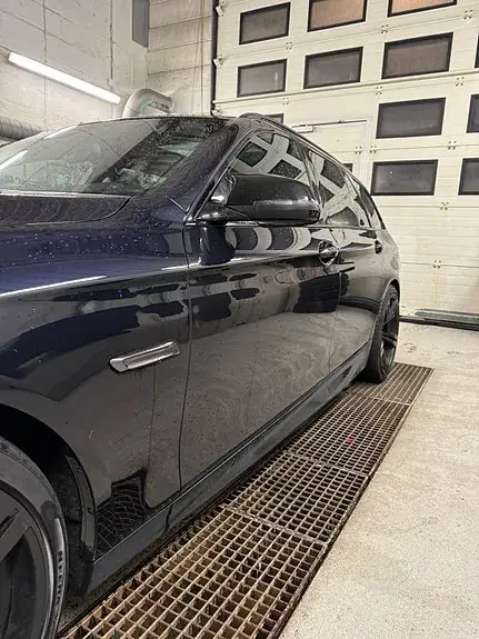 BMW 520D 2015 photo 2