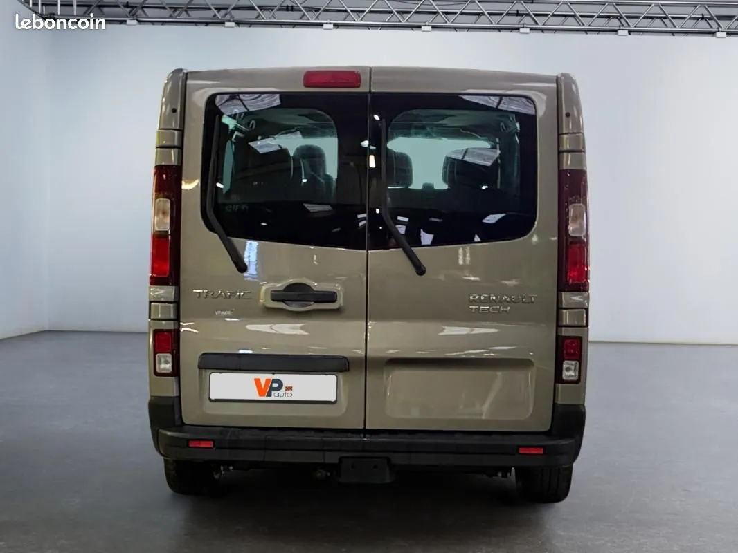 Renault Trafic 2018 photo 3