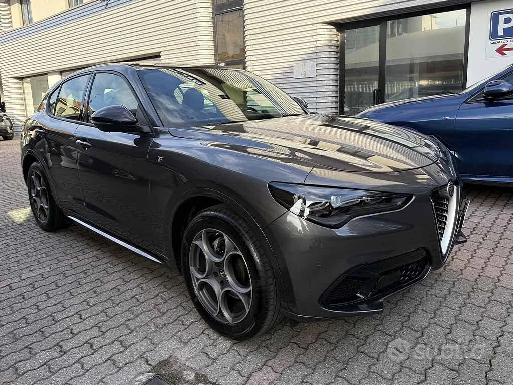 Alfa Romeo Stelvio 2023 photo 3