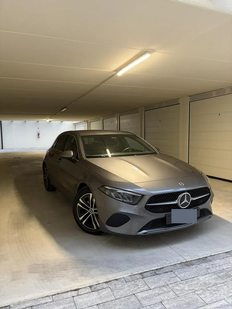 Mercedes-Benz A180D