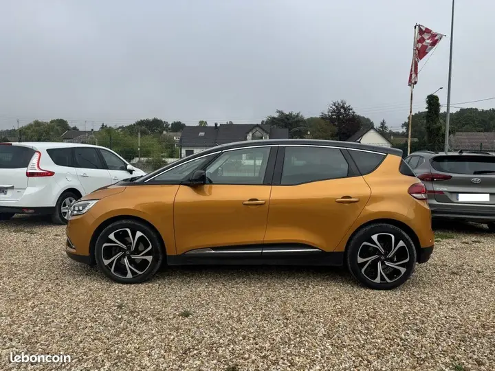 Renault Scenic 2019 photo 3