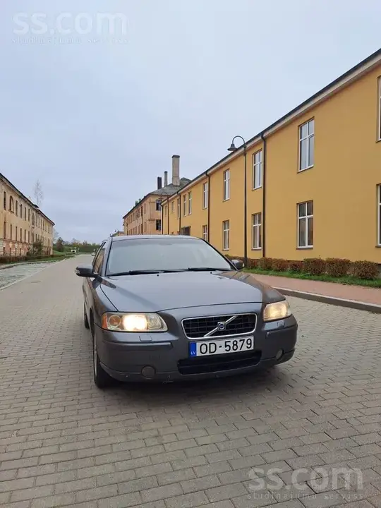 Volvo S60
