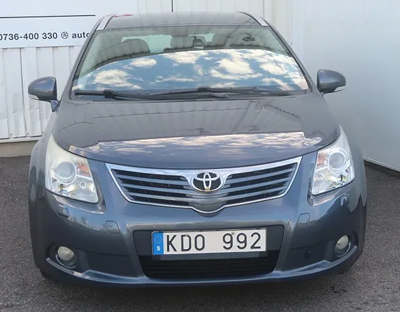 Toyota Avensis 2009 photo 2